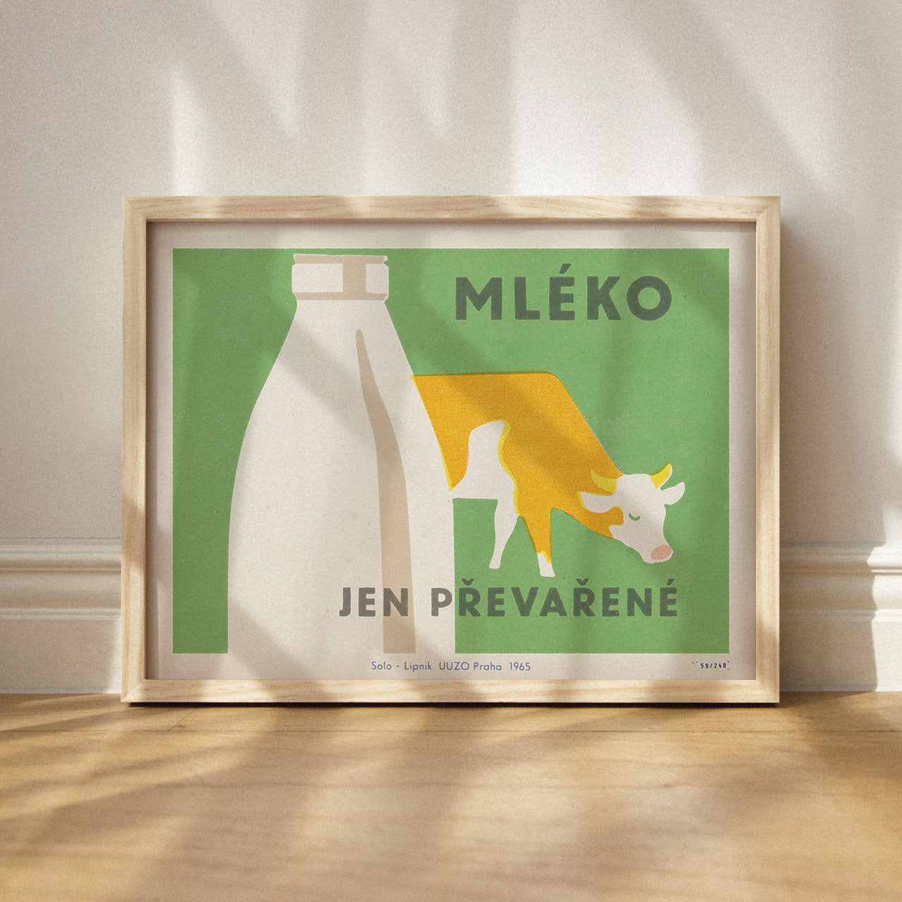 Mléko jen převařené  - Plakát 40x30 cm